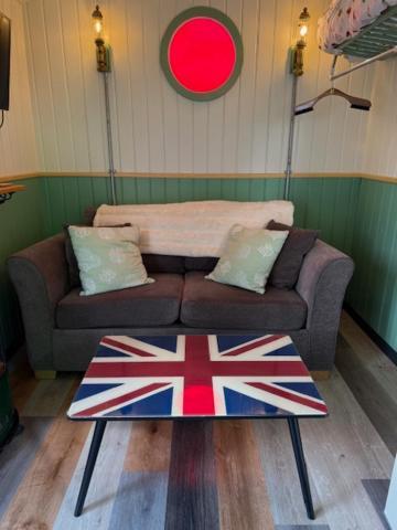 Ted'S Shed Apartment Bishop Auckland Exterior photo