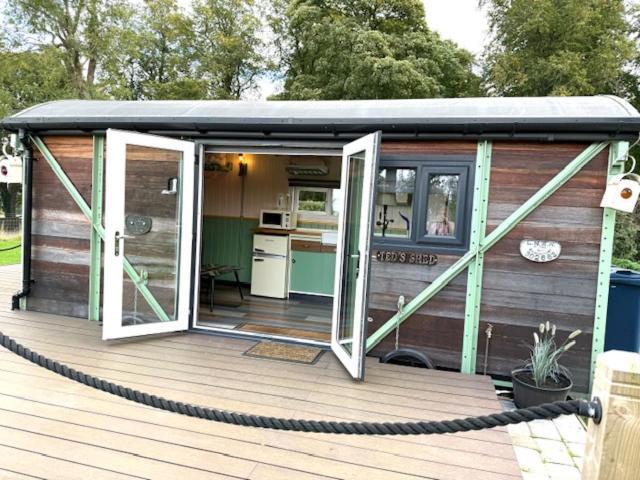 Ted'S Shed Apartment Bishop Auckland Exterior photo